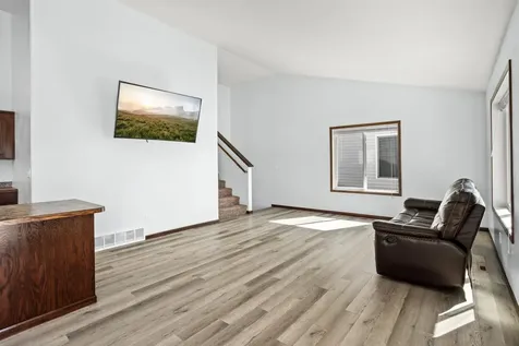 5926 56th Avenue S Fargo ND 58104