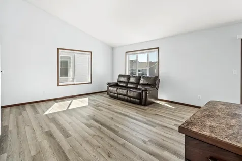 5926 56th Avenue S Fargo ND 58104
