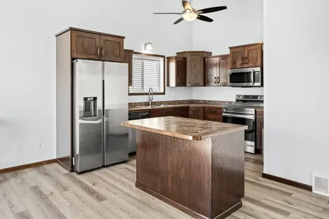 5926 56th Avenue S Fargo ND 58104