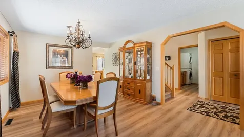 10571 Karston Avenue NE Albertville MN 55301