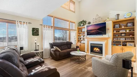 10571 Karston Avenue NE Albertville MN 55301