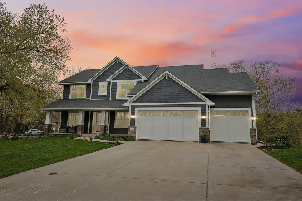 4798 Red Pine Court Eagan MN 55123