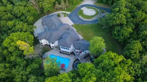 W10622 State Road 35 Prescott WI 54021