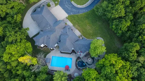 W10622 State Road 35 Prescott WI 54021