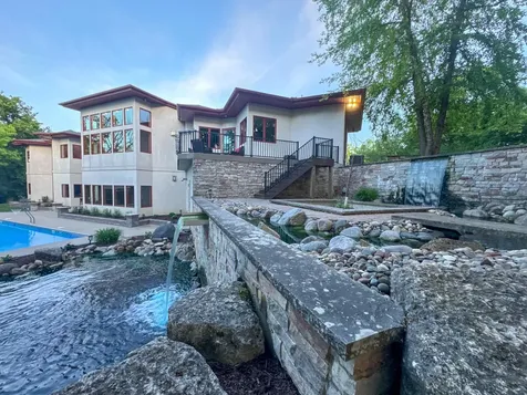 W10622 State Road 35 Prescott WI 54021