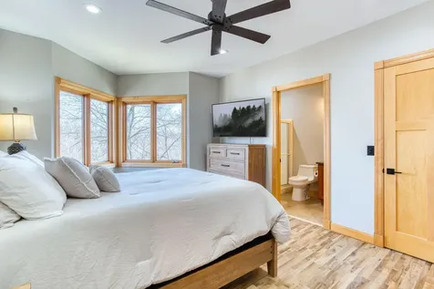 W10622 State Road 35 Prescott WI 54021
