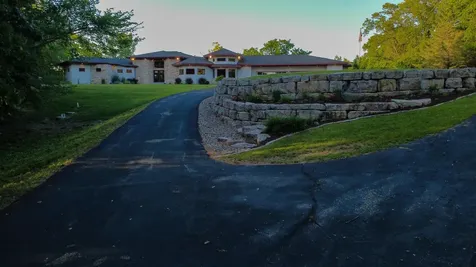 W10622 State Road 35 Prescott WI 54021