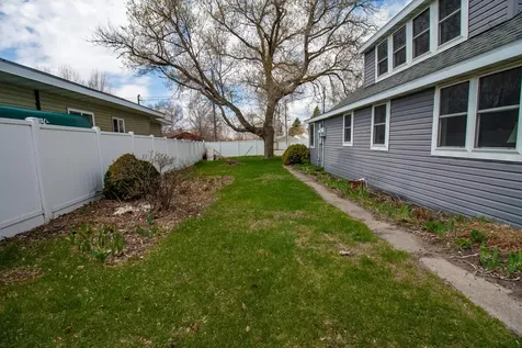 804 Lake Shore Drive Battle Lake MN 56515