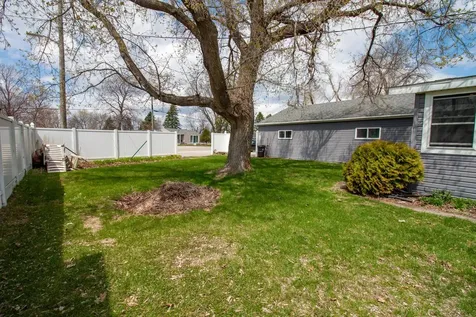 804 Lake Shore Drive Battle Lake MN 56515
