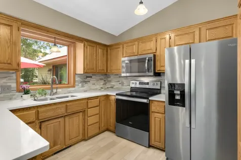 1255 Doe Circle White Bear Lake MN 55110