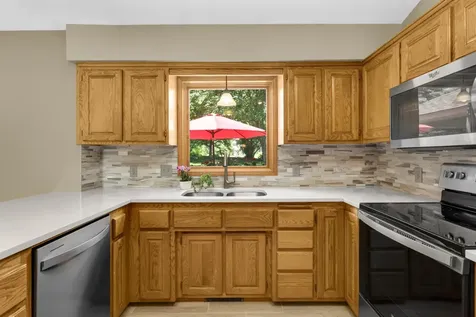1255 Doe Circle White Bear Lake MN 55110