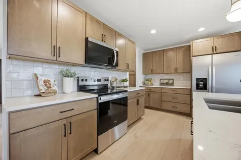 6284 85th Avenue S Horace ND 58047