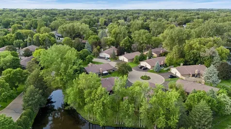1151 Black Oaks Lane N Plymouth MN 55447