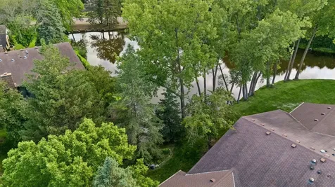 1151 Black Oaks Lane N Plymouth MN 55447