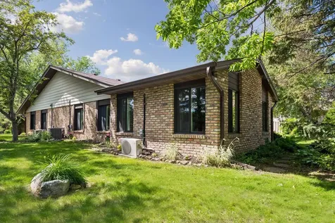1151 Black Oaks Lane N Plymouth MN 55447