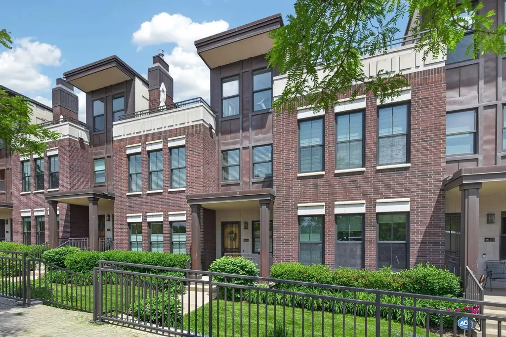 101 Main Street NE Minneapolis MN 55413