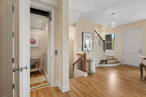 101 Main Street NE Minneapolis MN 55413