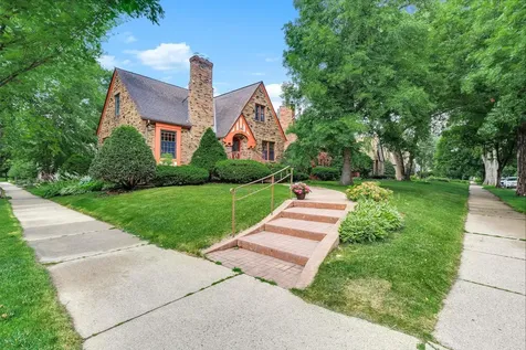 5156 Logan Avenue S Minneapolis MN 55419