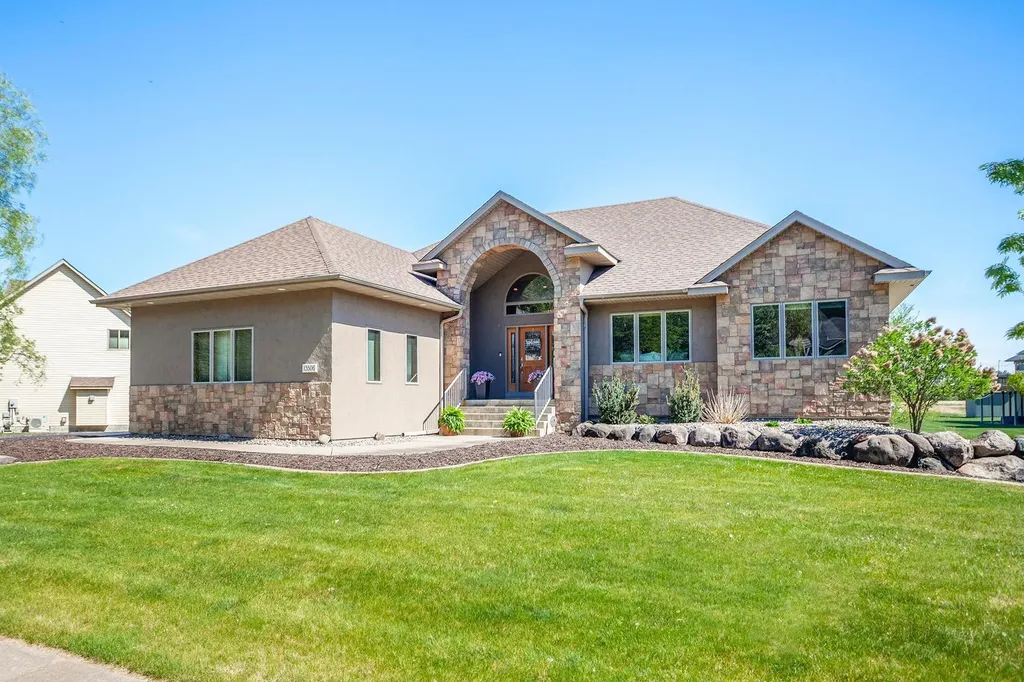 13506 210th Circle NW Elk River MN 55330