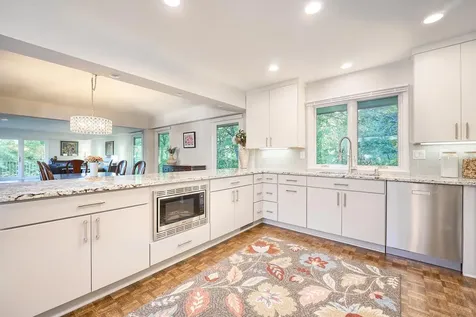20300 Knightsbridge Road Excelsior MN 55331