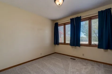 29558 Pumpkin Hill Road Le Sueur MN 56058