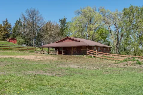 29558 Pumpkin Hill Road Le Sueur MN 56058