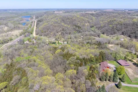 29558 Pumpkin Hill Road Le Sueur MN 56058