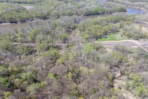 29558 Pumpkin Hill Road Le Sueur MN 56058