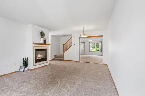 6276 158th Street W Apple Valley MN 55124