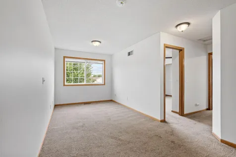 6276 158th Street W Apple Valley MN 55124