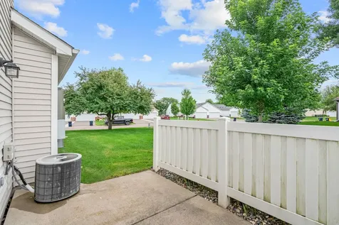 6276 158th Street W Apple Valley MN 55124