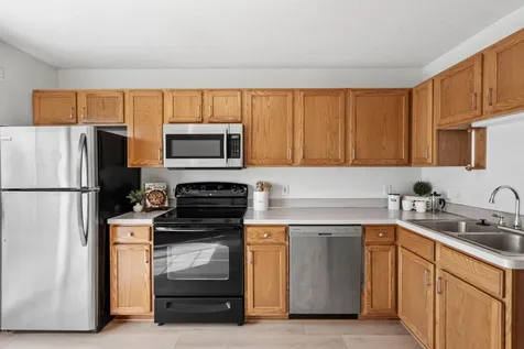6276 158th Street W Apple Valley MN 55124