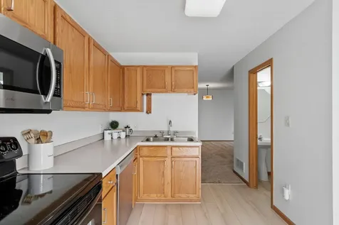 6276 158th Street W Apple Valley MN 55124