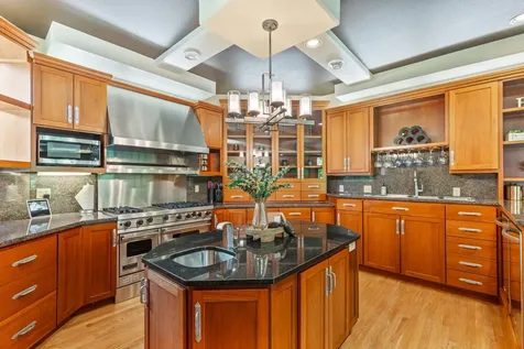 700 62nd Avenue N Moorhead MN 56560