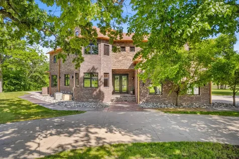 700 62nd Avenue N Moorhead MN 56560