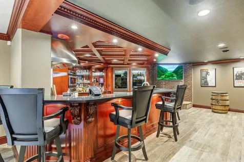 700 62nd Avenue N Moorhead MN 56560