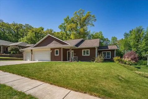 1753 Neal Street Red Wing MN 55066