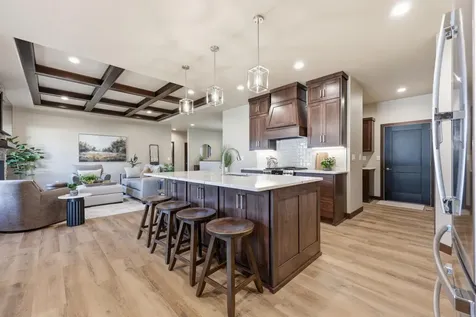 4257 Pine Parkway S Fargo ND 58104