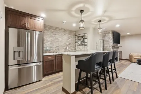 4257 Pine Parkway S Fargo ND 58104
