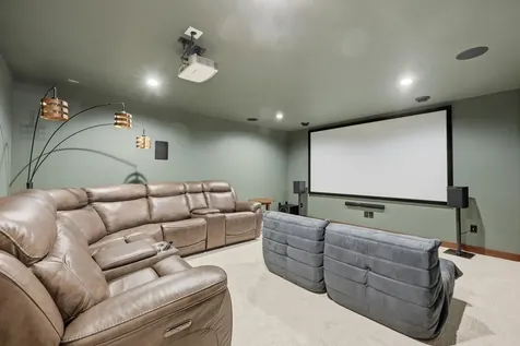 4257 Pine Parkway S Fargo ND 58104