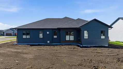 4257 Pine Parkway S Fargo ND 58104