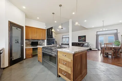 5365 159th Avenue SE Kindred ND 58051
