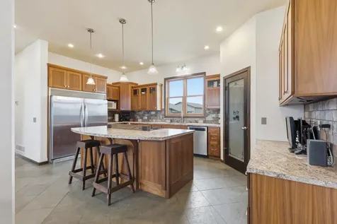 5365 159th Avenue SE Kindred ND 58051