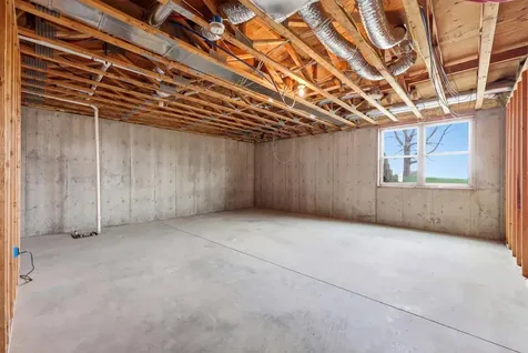 5365 159th Avenue SE Kindred ND 58051