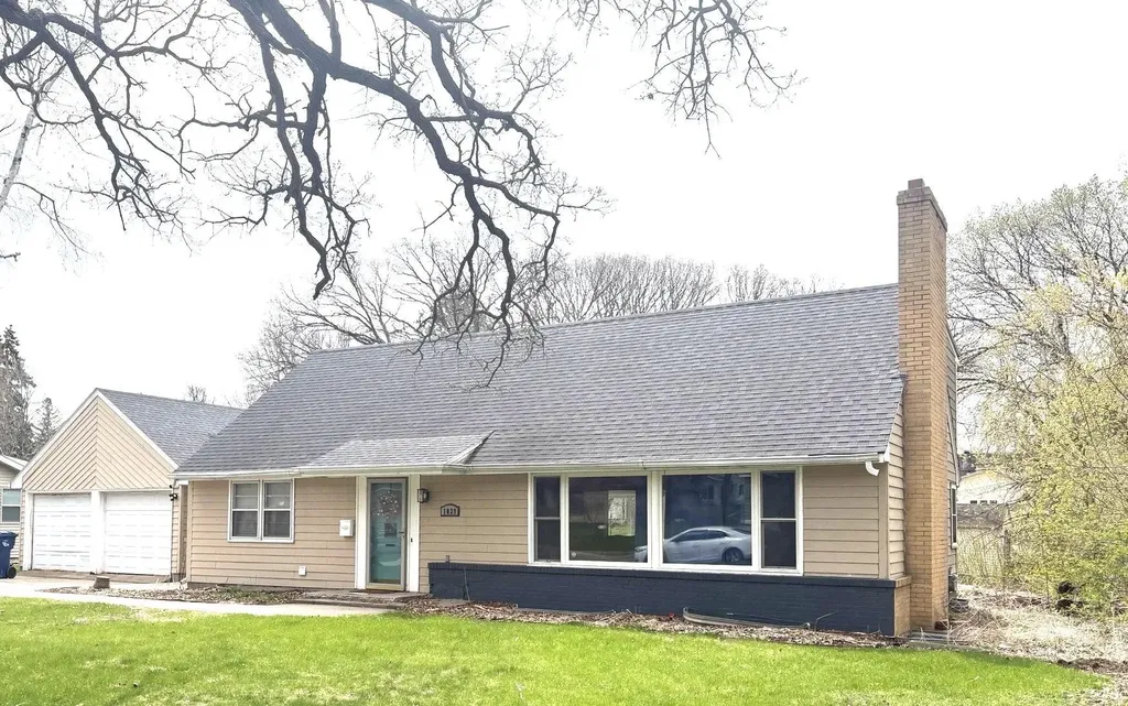 1039 W Summit Avenue Fergus Falls MN 56537