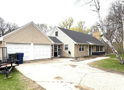 1039 W Summit Avenue Fergus Falls MN 56537