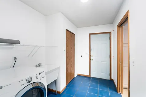 1504 Minneapolis Avenue Duluth MN 55803
