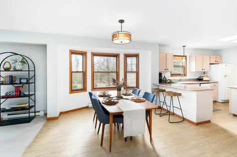 1504 Minneapolis Avenue Duluth MN 55803
