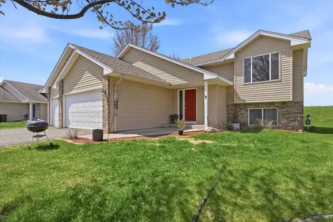 524 Frankfort Way Waverly MN 55390