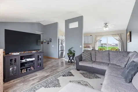524 Frankfort Way Waverly MN 55390